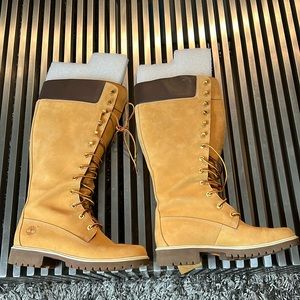 Timberland Women's Premium 14" Waterproof Boots In great condition PRICE IS FIRM